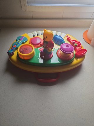 Teclado musical infantil con instrumentos