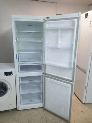 Super Oferta Pack Nevera y Lavadora con garantía