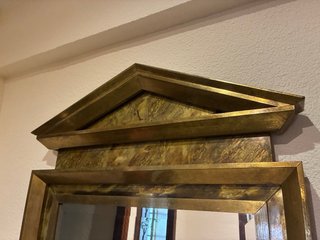 Espejo de entrada dorado con marco