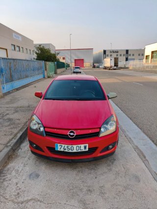 Opel AstraGTC 2005