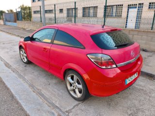 Opel AstraGTC 2005