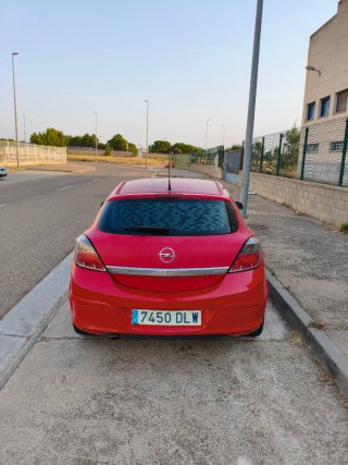 Opel AstraGTC 2005