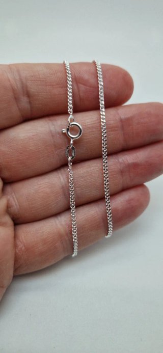 CADENA Y CRUZ DE PLATA