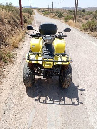 Quad Suzuki LTF160  Amarillo