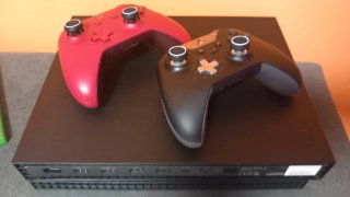 Xbox One X Nero