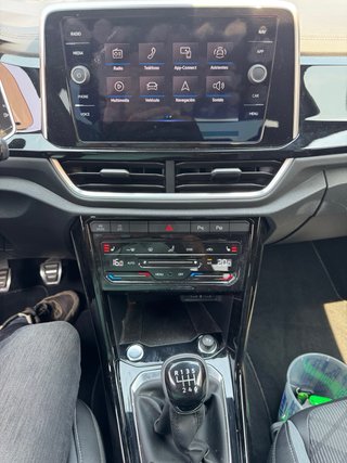 VW T-Roc R-Line 1.5TSi 150cv manual