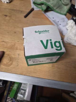 Relé Diferencial Schneider RH99M Vigirex 56173