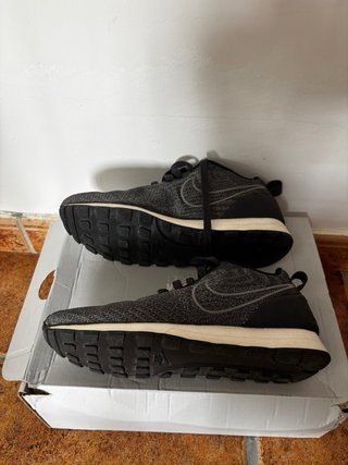 Zapatillas Nike MD Runner 2 ENG Mesh (Negro/Gris)