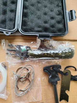 Kit de Supervivencia y Emergencia