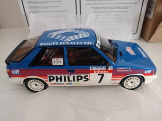 RENAULT 11 TURBO GR.A (1986) scal  1/18 Ottomobile