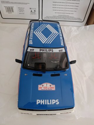 RENAULT 11 TURBO GR.A (1986) scal  1/18 Ottomobile