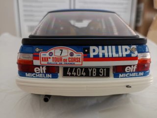 RENAULT 11 TURBO GR.A (1986) scal  1/18 Ottomobile
