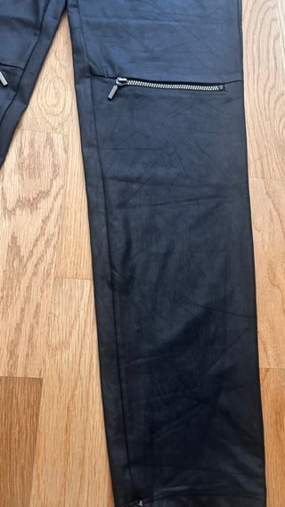 Leggings efecto piel Calcedonia negros