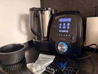 Robot de cocina Cecotec Mambo 10070