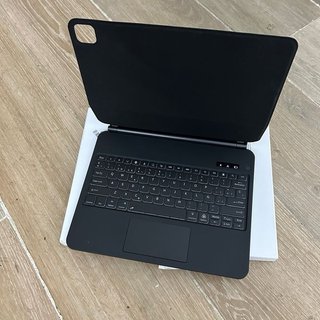 WAVATA Magic Keyboard iPad Air 13 M3 + metapen A8