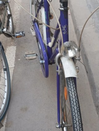 Bicicleta Peugeot Morada