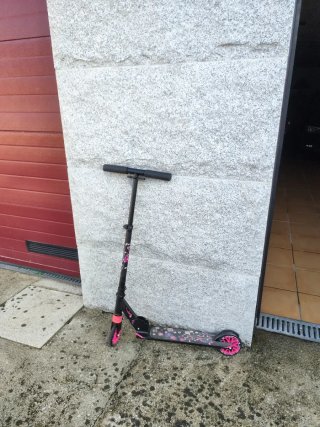Patinete niña, como nuevo