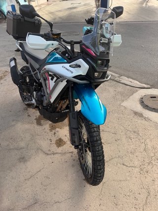CF Moto 450 MT Adventure Moto