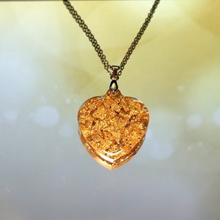 Collar con colgante  hecho a mano con papel de oro