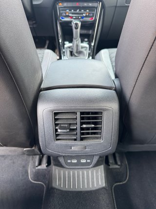 VW T-Roc R-Line 1.5TSi 150cv automatico