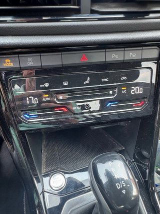 VW T-Roc R-Line 1.5TSi 150cv automatico