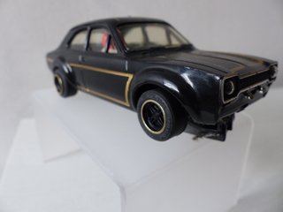 FORD ESCORT NEGRO SCALEXTRIC