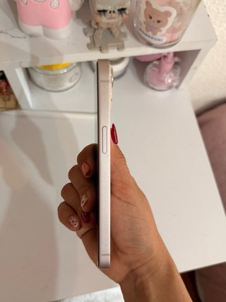 iPhone 13 Rosa 128GB - Batería 83%