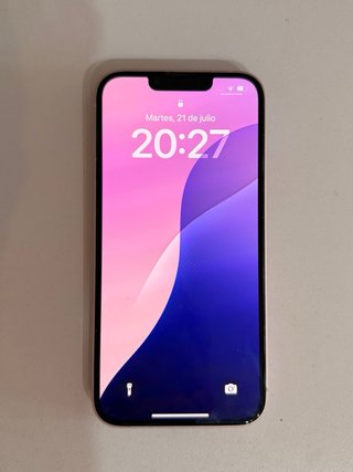 iPhone 13 Rosa 128GB - Batería 83%