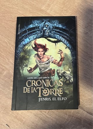 Crónicas de la Torre. Fenris el elfo