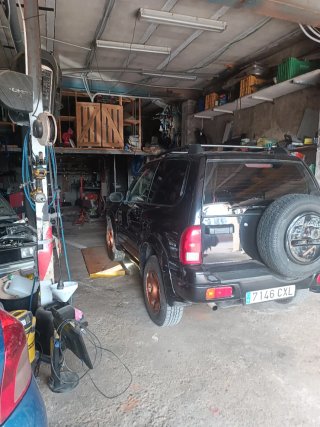Suzuki Grand Vitara 2004