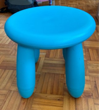 Taburete infantil Ikea