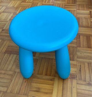 Taburete infantil Ikea