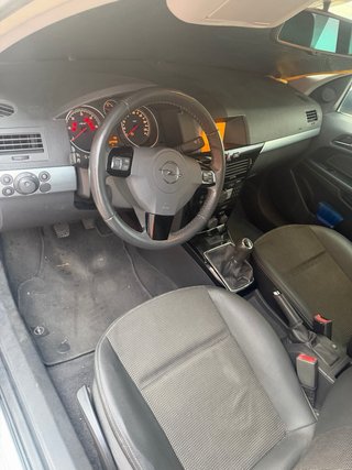 Opel Astra 2008