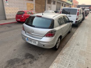 Opel Astra 2008