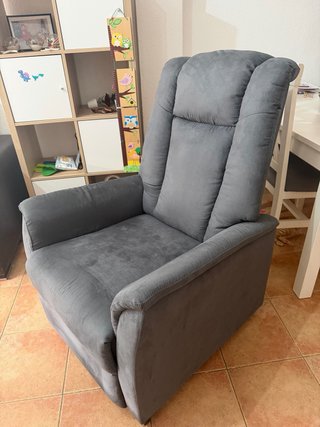 Sillón relax con mando gris