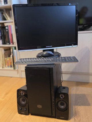 Ordenador PC, Monitor, Teclado, Ratón y Altavoces