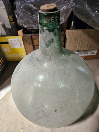 Damajuanas de vidrio con corcho,  marca Viresa