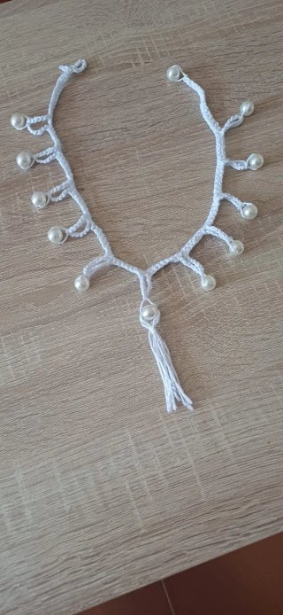 Collar Crochet Blanco con Perlas