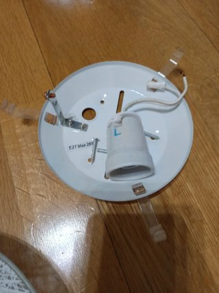 Pareja de plafones de cristal y base metálica