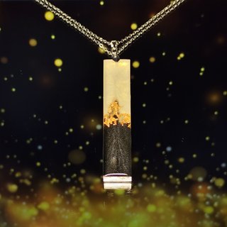 Collar hecho a mano resina negro y oro
