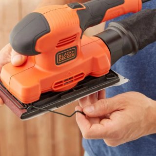 Lijadora Orbital Black+Decker 150W BEW220