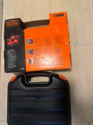 Lijadora Orbital Black+Decker 150W BEW220
