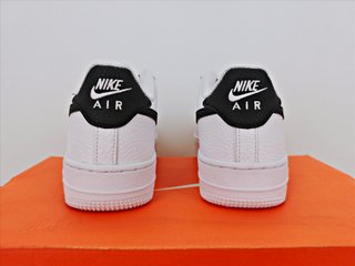 NIKE ORIGINALES SIN USO
