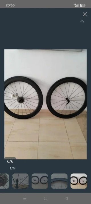 Ruote in carbonio per bicicletta da strada