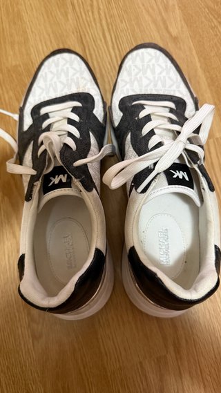 Deportivas Michael Kors Marrones y Blancas