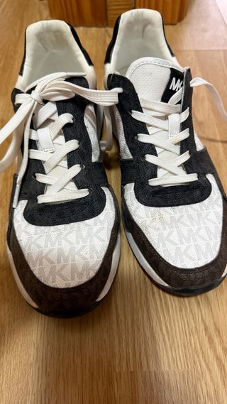 Deportivas Michael Kors Marrones y Blancas