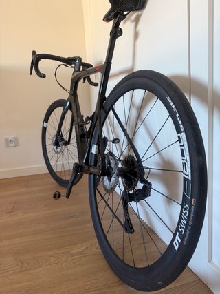 Bicicleta de carretera BMC ROAD MACHINE 02