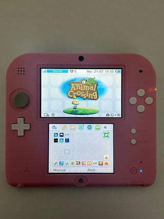 Nintendo 2DS Rosa + Cargador