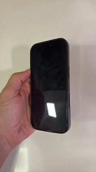 iPhone 16 Pro Negro