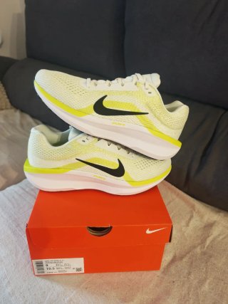 Nike Air Winflo 11 Talla 42.5